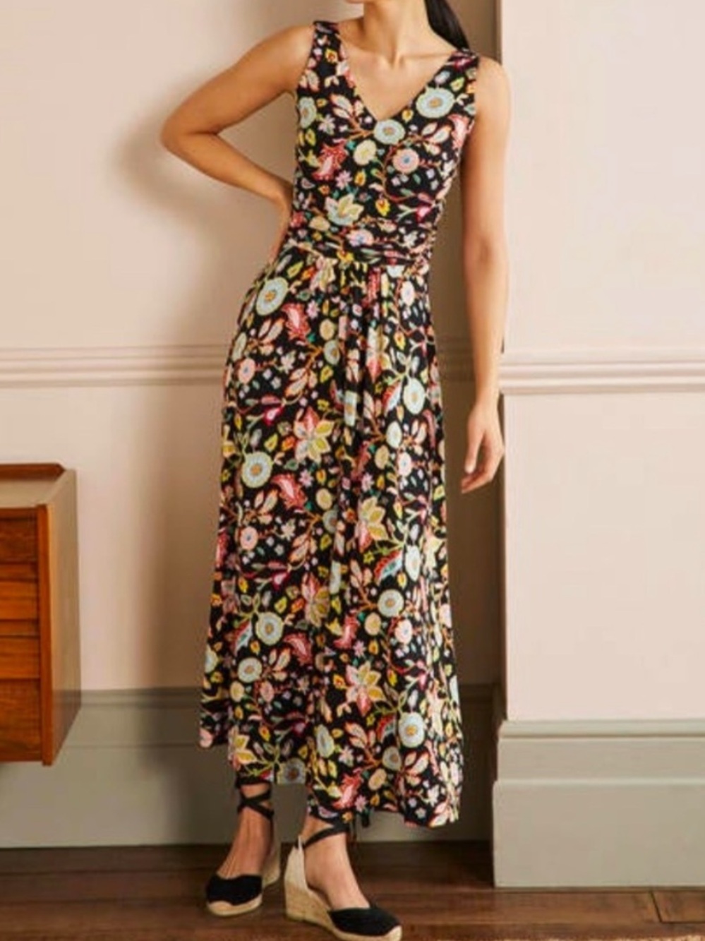 BODEN Black Floral V-Neck Sleeveless Maxi Dress